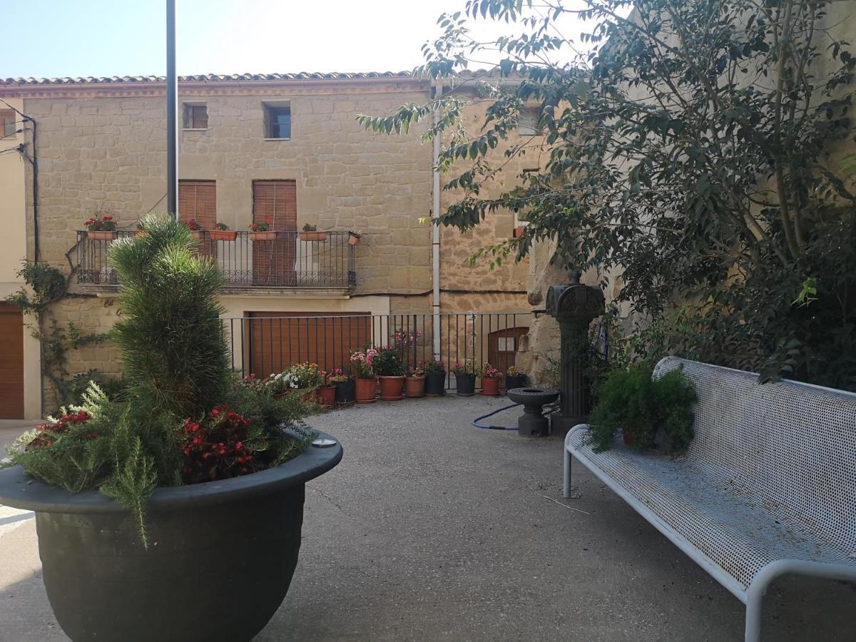 Casa Dolors Villa Ossó de Sió Eksteriør billede